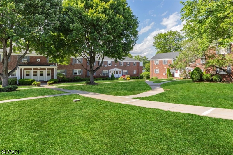 COLFAX MANOR - Residential Lease