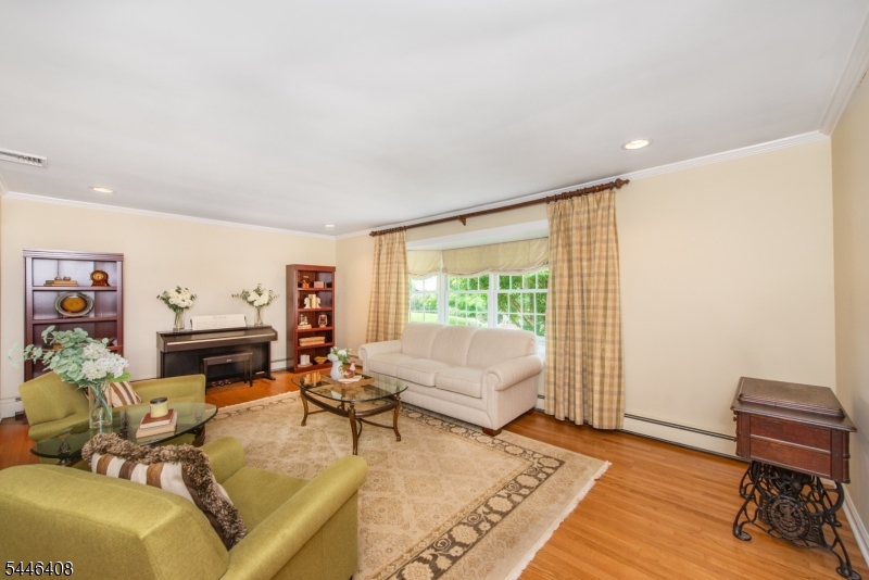 Lyonsville - Residential