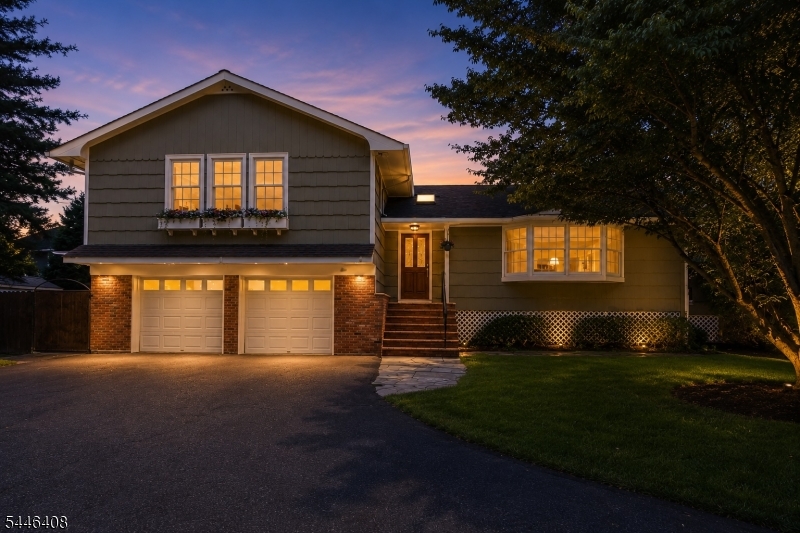 Lyonsville - Residential