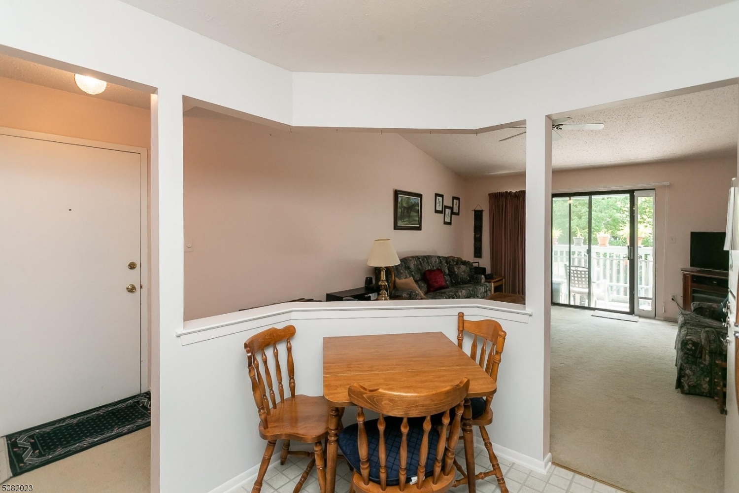 DRAKESVILLE   LEDGEWOOD - Residential