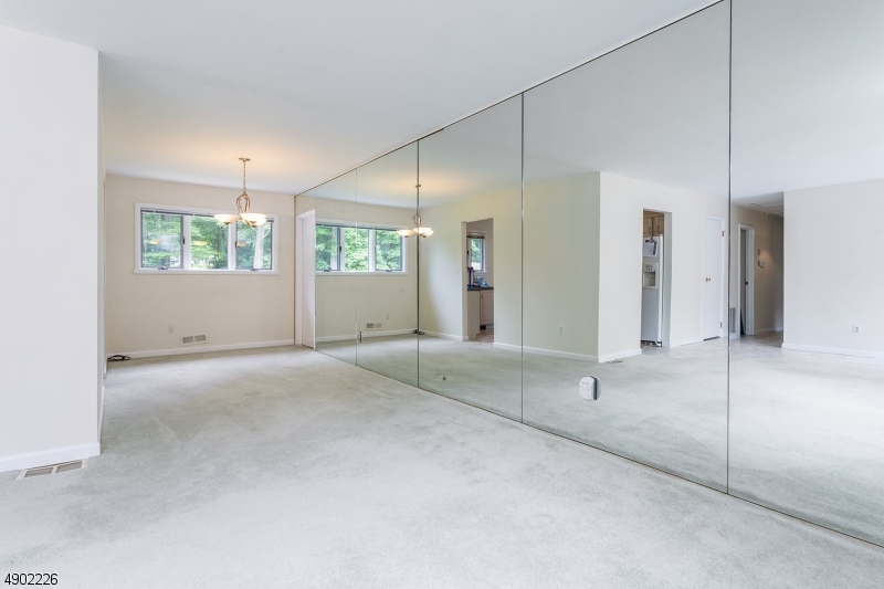 Oak Ridge - Residential