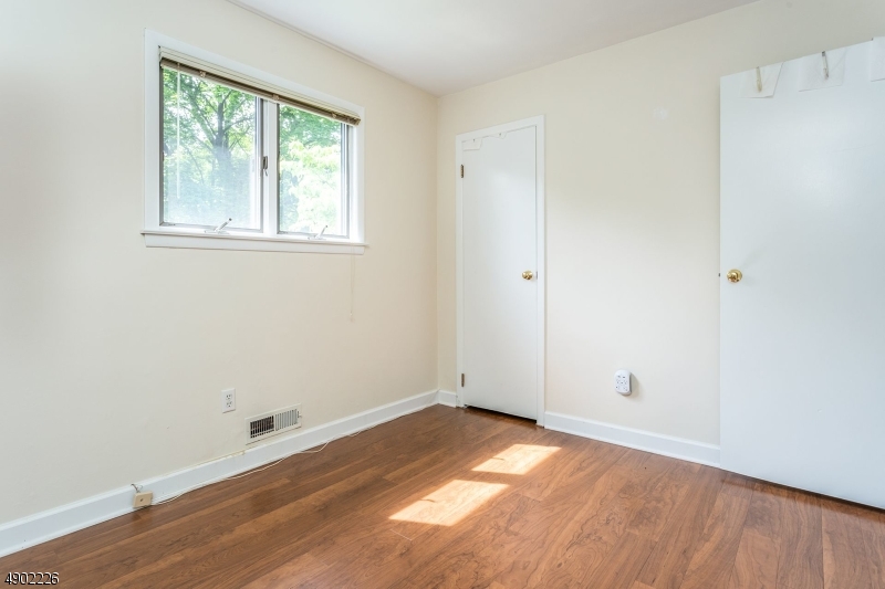 Oak Ridge - Residential