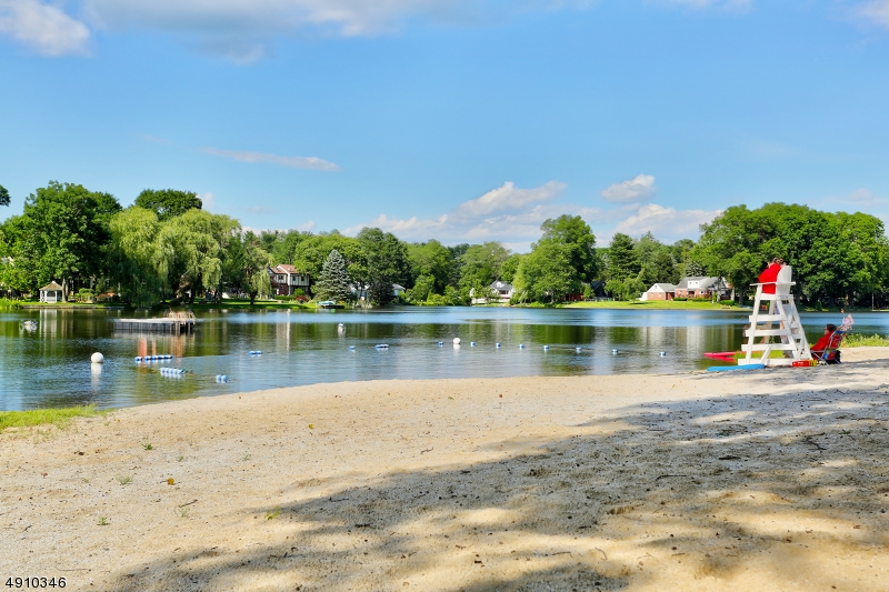 Lake Intervale - Residential