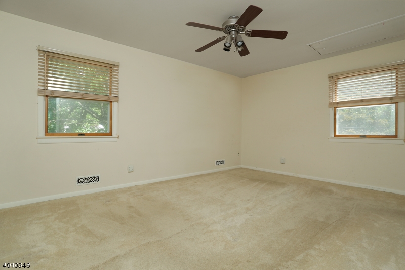 Lake Intervale - Residential