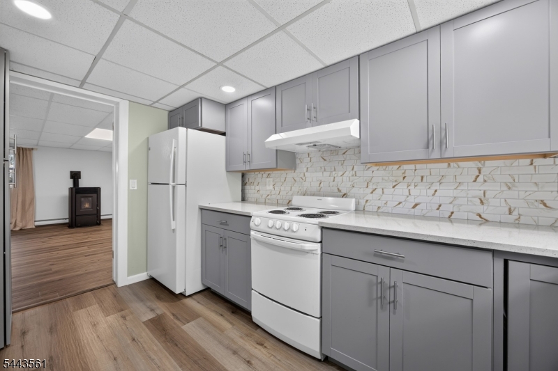 Lak Conway - Residential