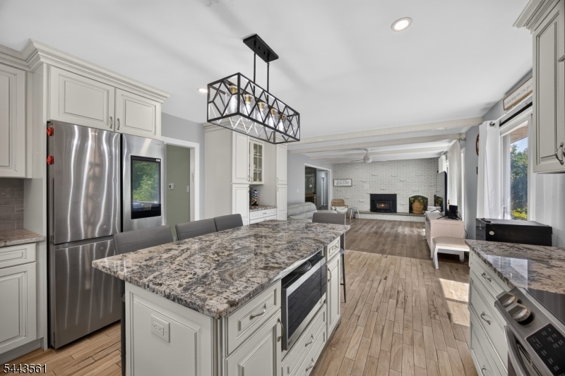 Lak Conway - Residential