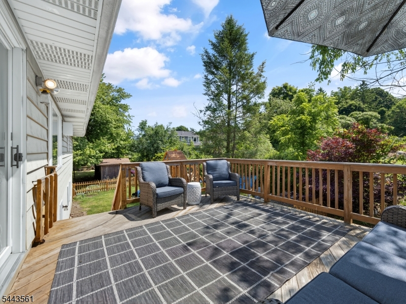Lak Conway - Residential