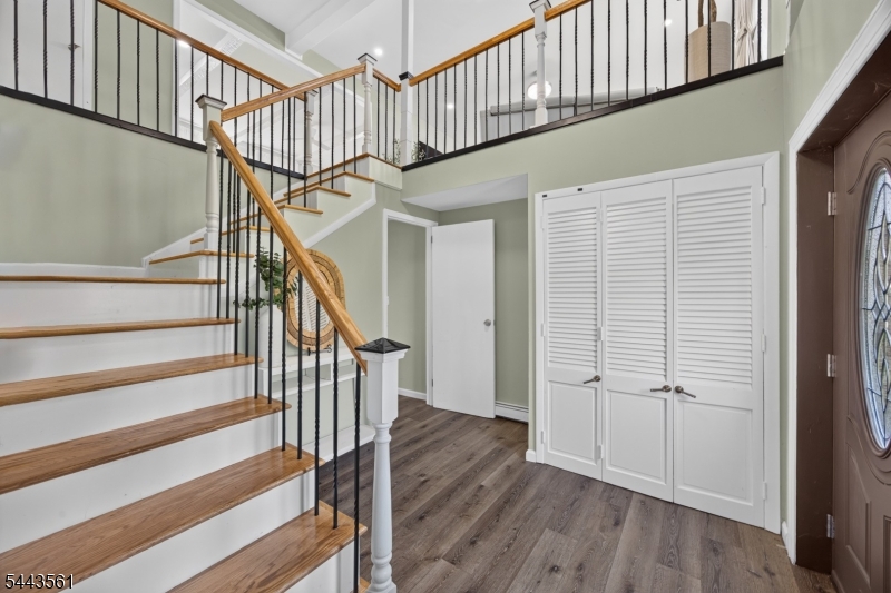 Lak Conway - Residential