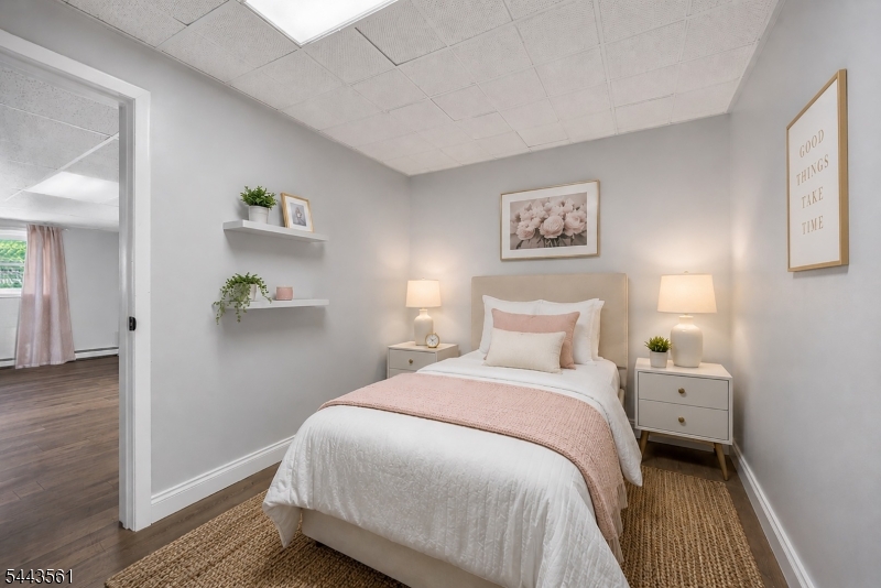 Lak Conway - Residential