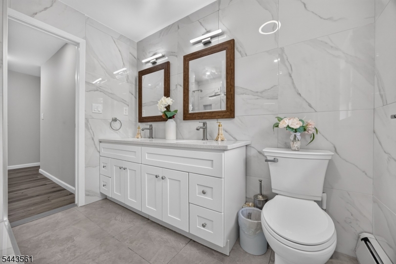 Lak Conway - Residential