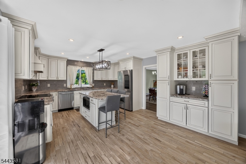 Lak Conway - Residential