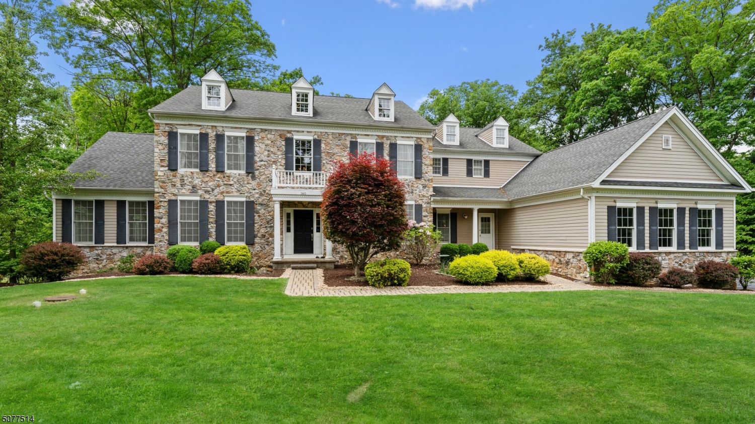 MORRIS HUNT - Residential