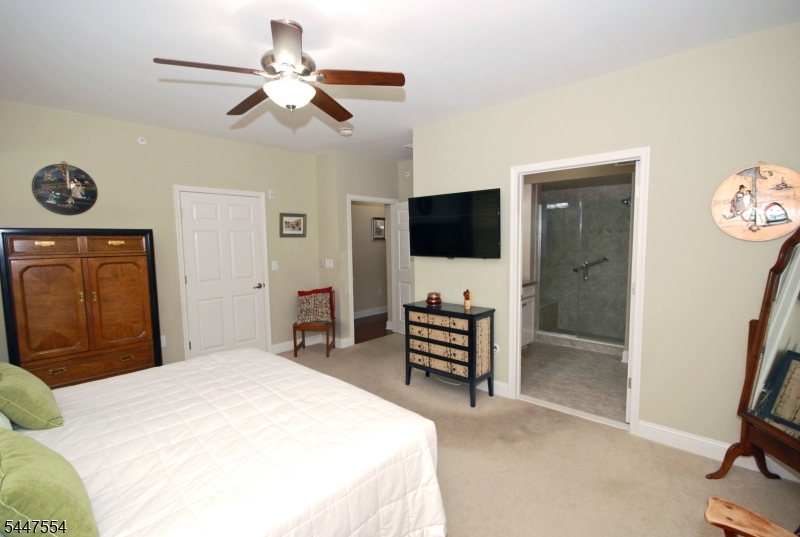 Four Seasons at Great Notch - Residential
