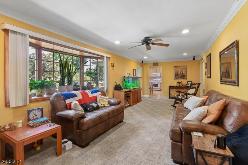 Edison Woods - Residential