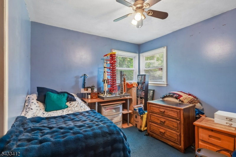 Edison Woods - Residential