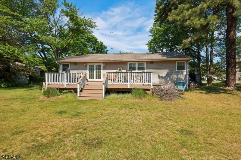 Edison Woods - Residential