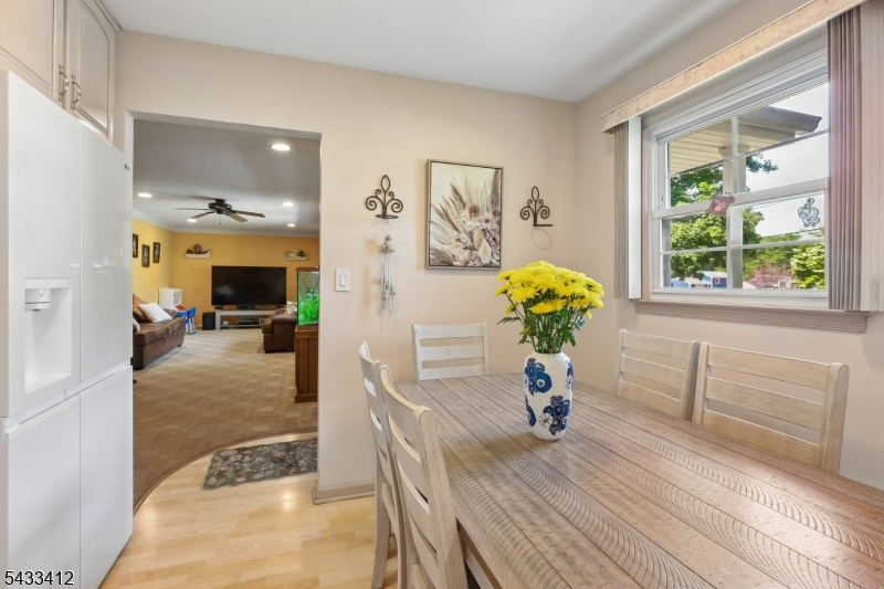 Edison Woods - Residential