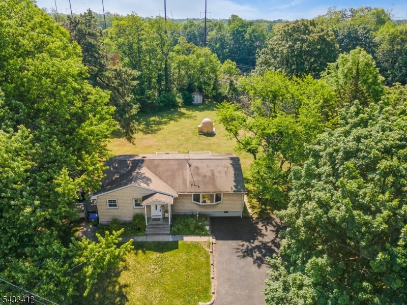Edison Woods - Residential