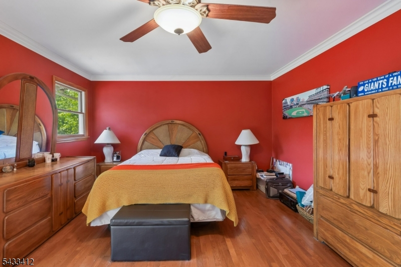 Edison Woods - Residential