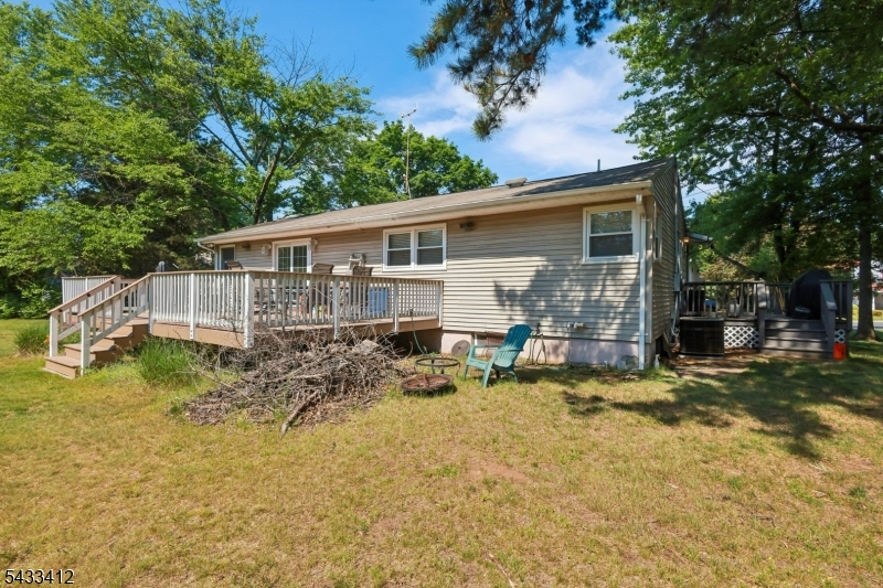 Edison Woods - Residential
