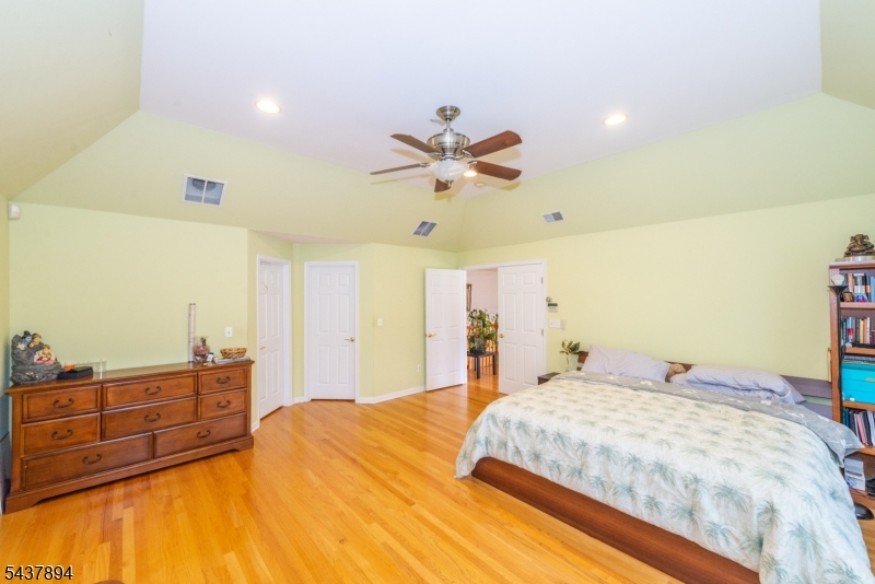 Raine Tree - Residential