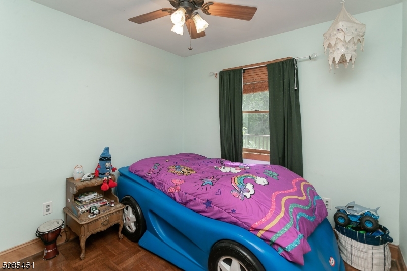 MOUNTAIN LAKE WARREN COUNTY - Residential