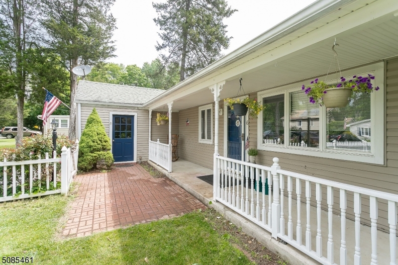 MOUNTAIN LAKE WARREN COUNTY - Residential