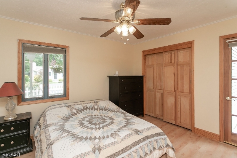 MOUNTAIN LAKE WARREN COUNTY - Residential