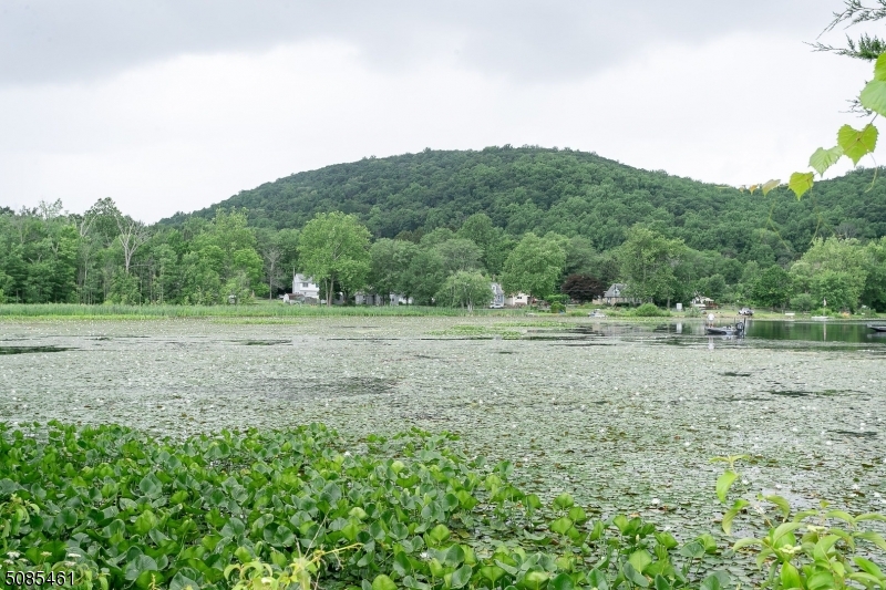 MOUNTAIN LAKE WARREN COUNTY - Residential
