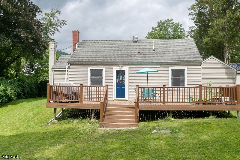 MOUNTAIN LAKE WARREN COUNTY - Residential