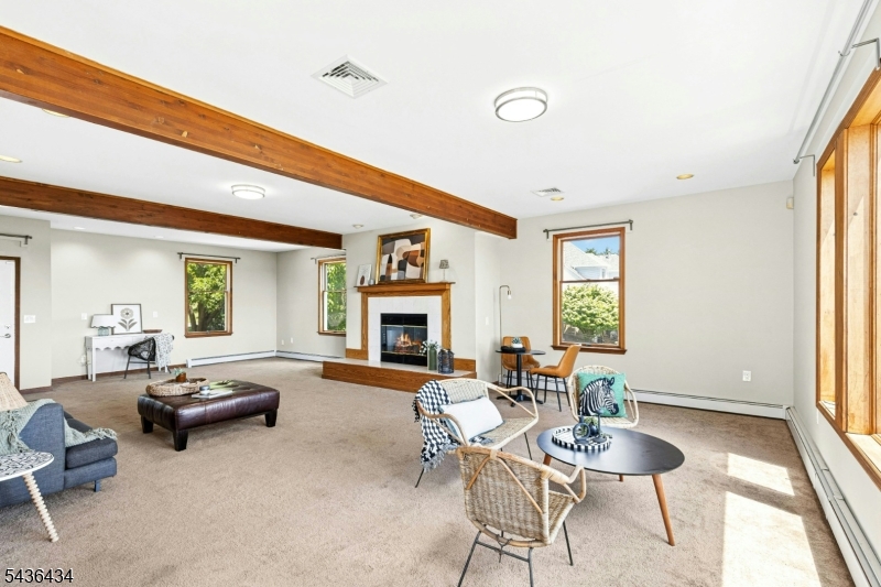 Robin Hill - Residential