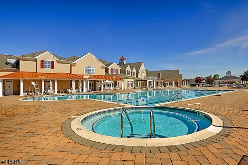 Canal Walk - Residential