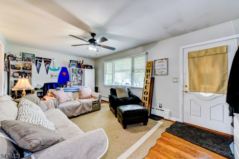 NOT IN FLOOD ZONE - Residential Income