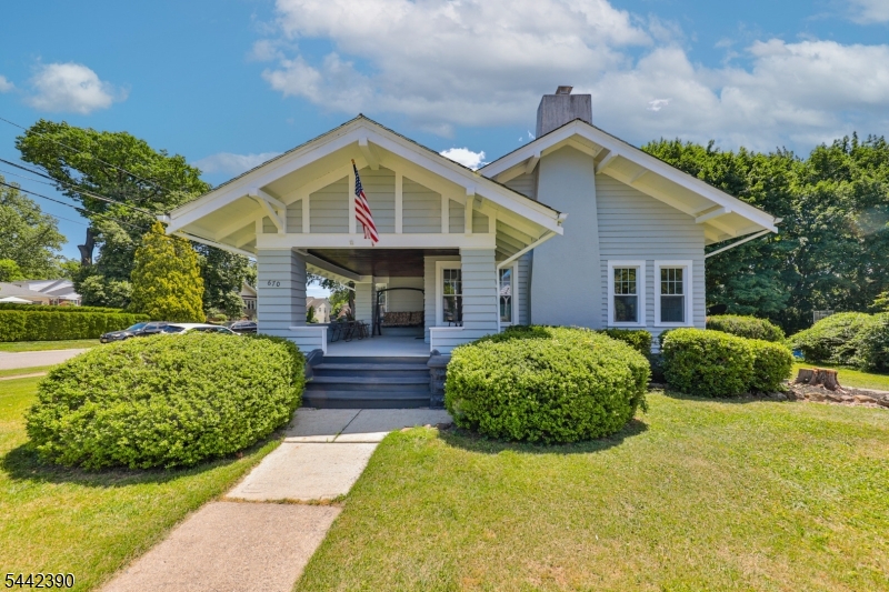 Hillcrest - Residential