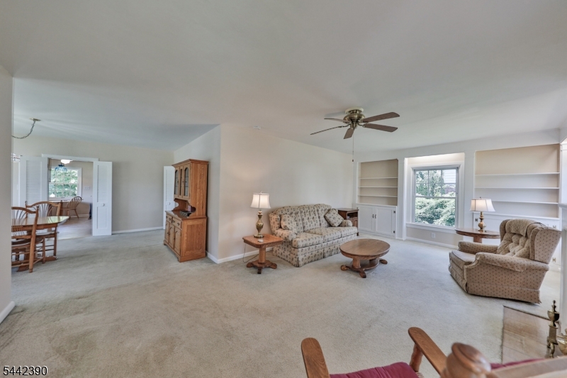 Hillcrest - Residential