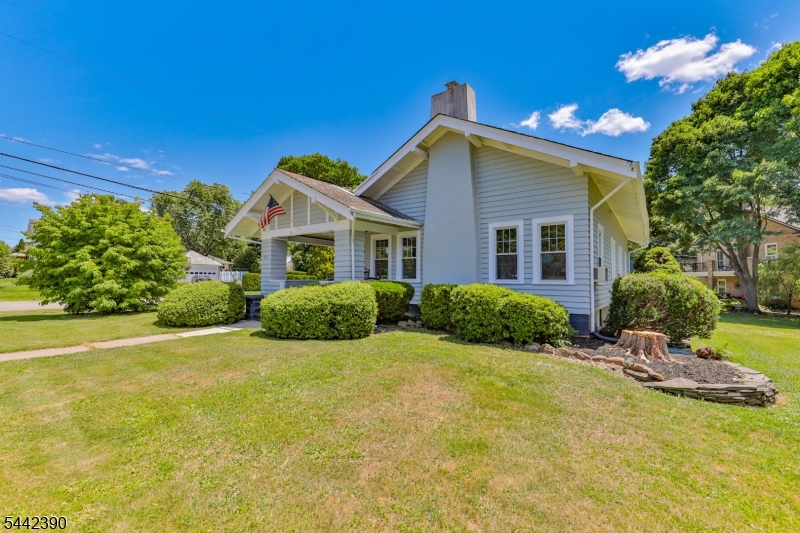 Hillcrest - Residential