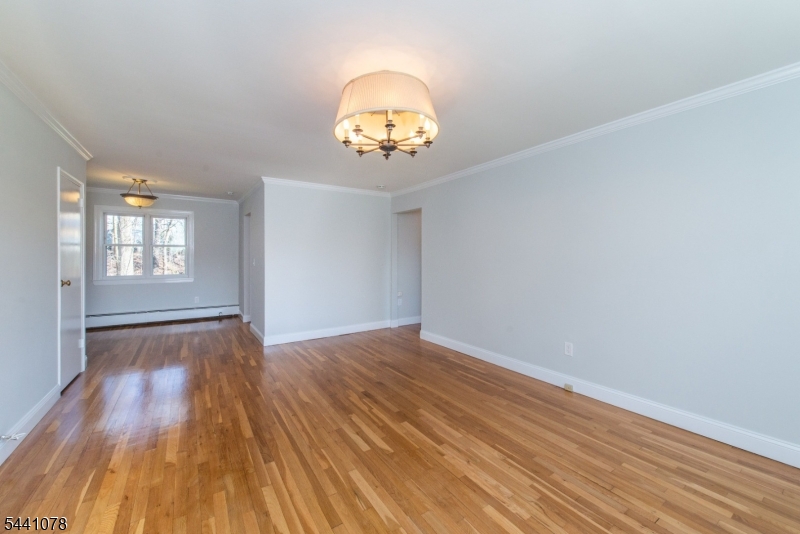 Crestmont Gardens - Residential