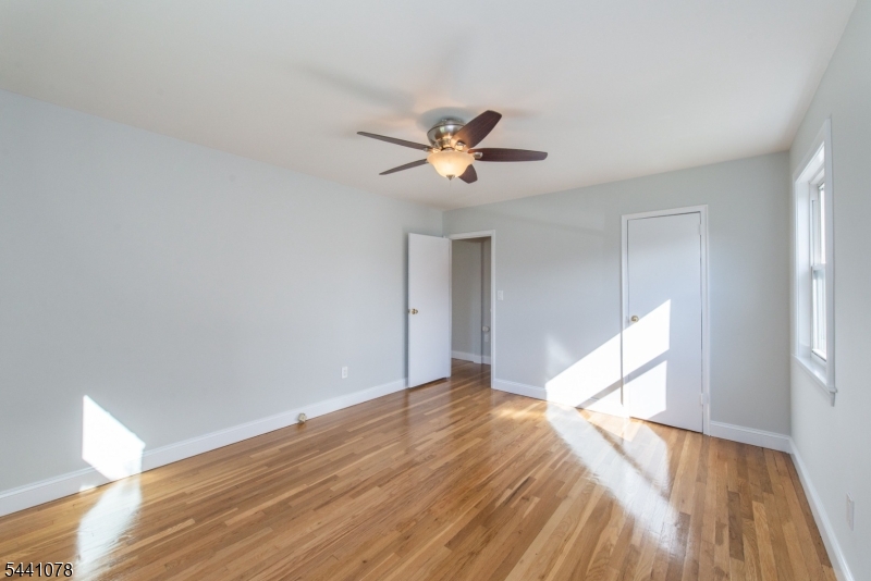 Crestmont Gardens - Residential