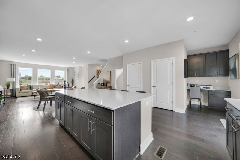 Collection at Morris Plains - Residential