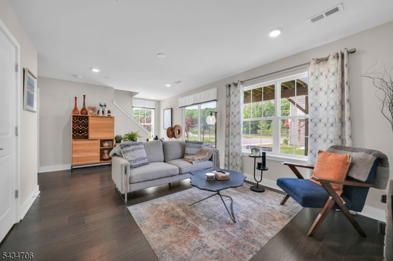 Collection at Morris Plains - Residential