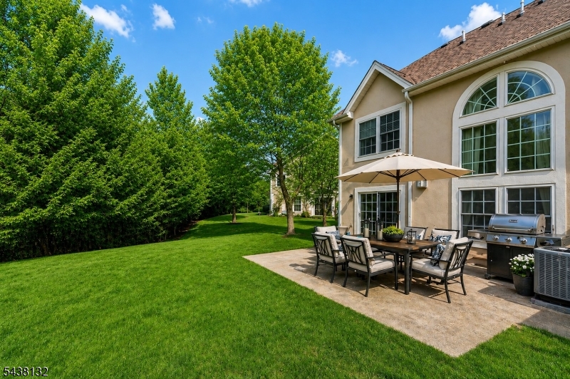 Lakeside - Residential Lease