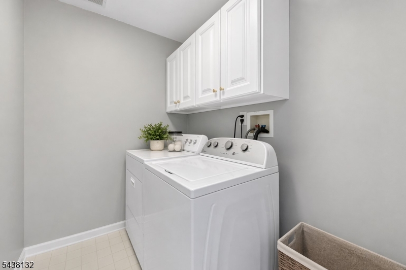 Lakeside - Residential Lease