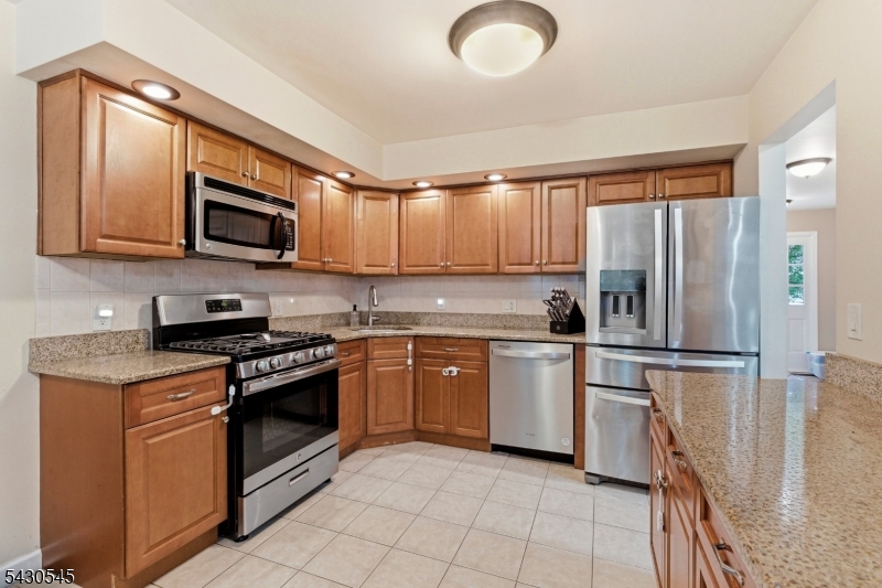 HERITAGE MANOR - Residential