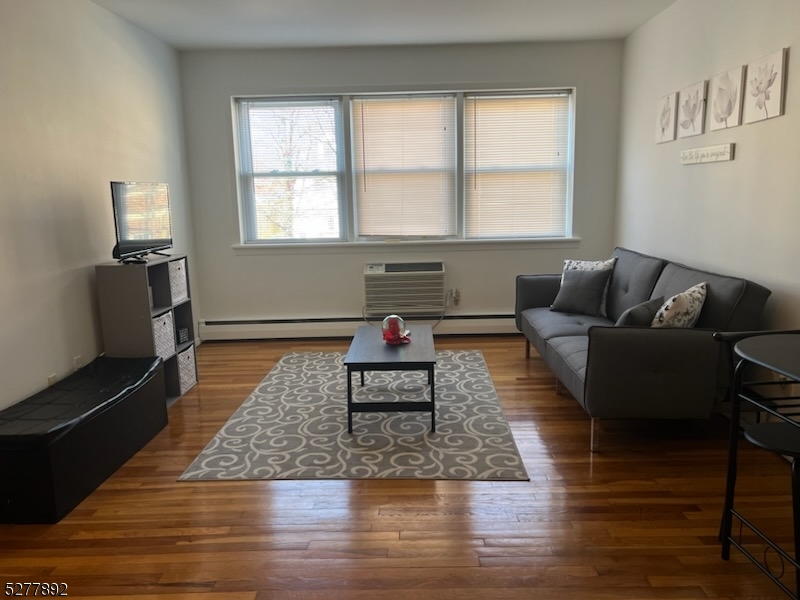 Conveniently located near Seton Hall U and to train station.  Updated apt with laundry on site.  Includes Heat  Must See!! Great Rental!  Convenient Location For The Everyday Commuter.... .unit a