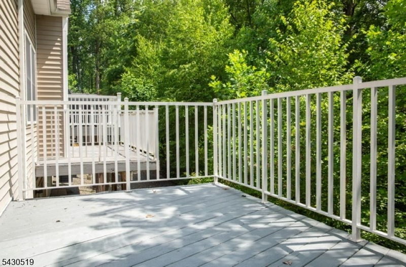 Glenmont Commons - Residential