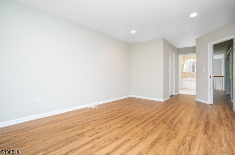 Glenmont Commons - Residential