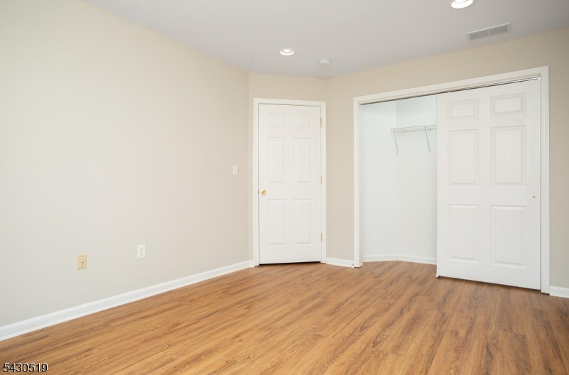 Glenmont Commons - Residential
