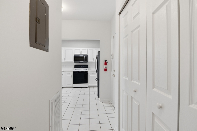 Fox Hills - Residential