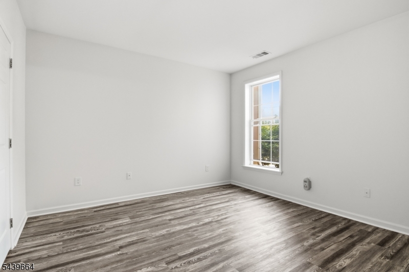 Fox Hills - Residential