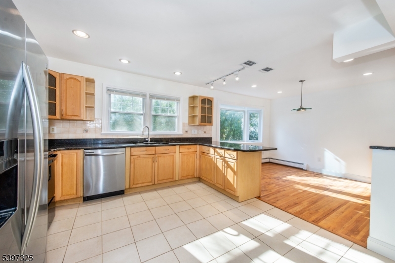 Lake Hiawatha - Residential Lease